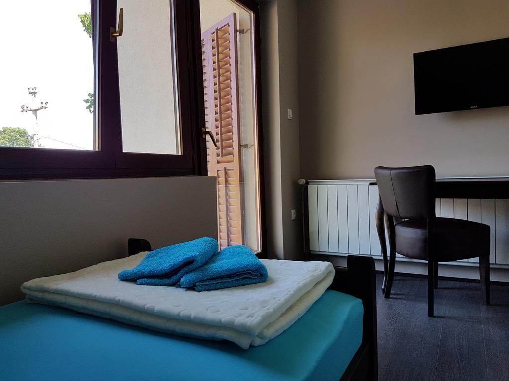 Apartmani Simic Valjevo Eksteriør billede