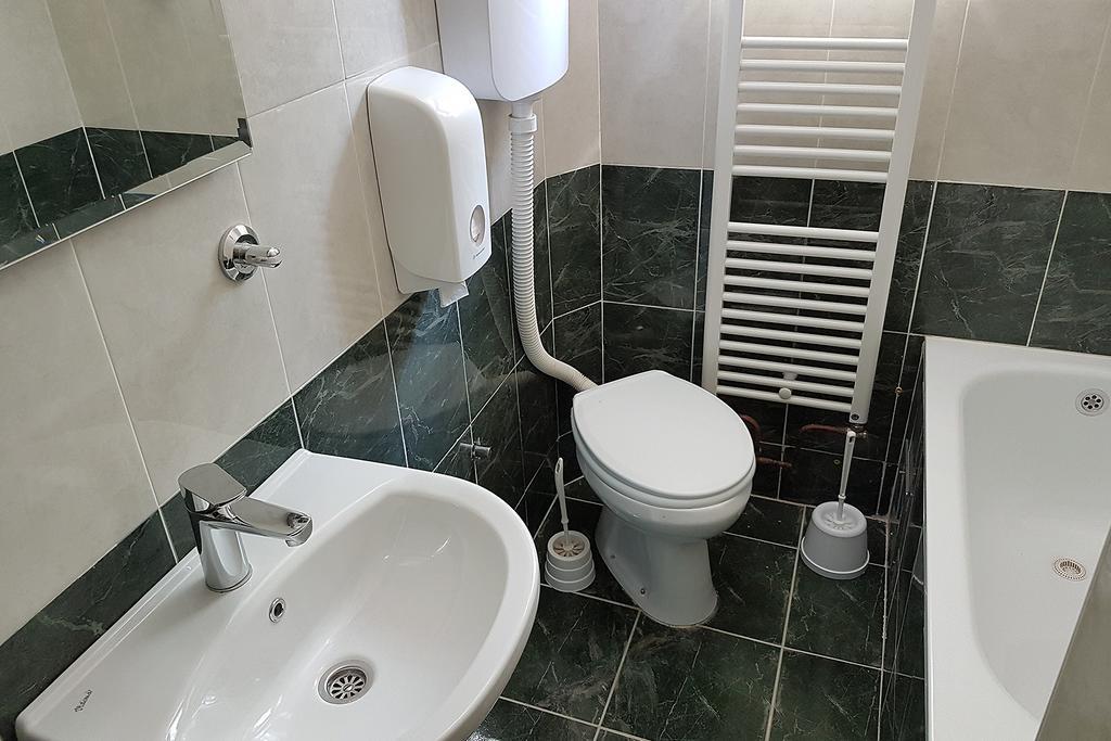 Apartmani Simic Valjevo Eksteriør billede