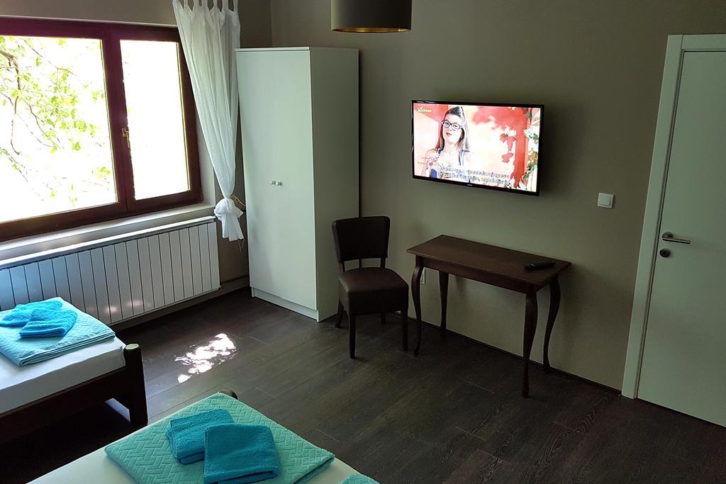 Apartmani Simic Valjevo Eksteriør billede