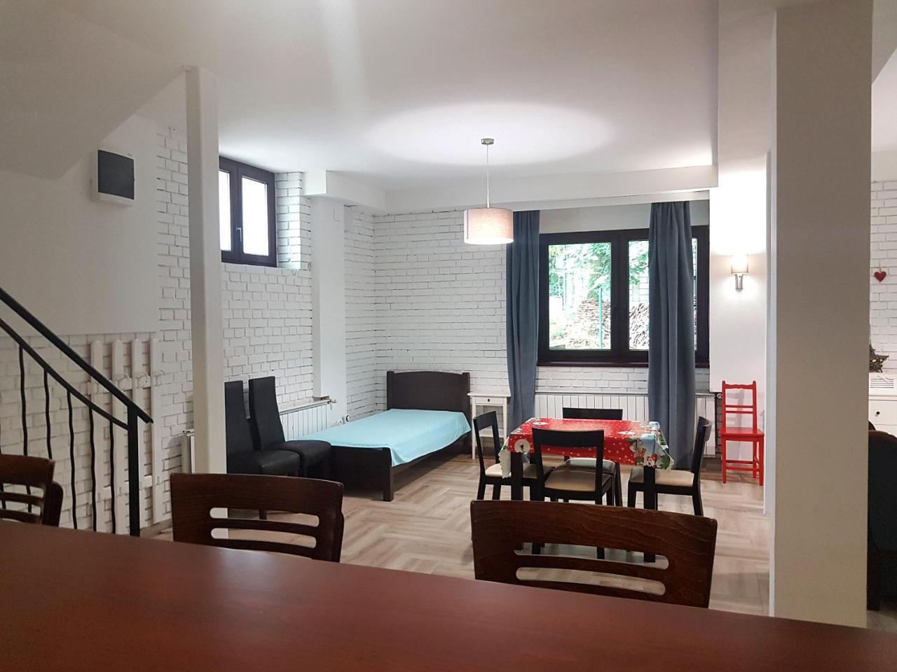 Apartmani Simic Valjevo Eksteriør billede